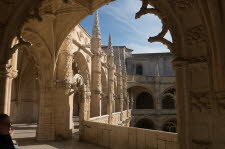 Mosteiro-dos-Jeronimos-18-5146_17_35